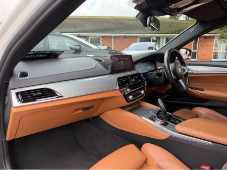 2019 BMW 5 Series M-SPORT..BROWN LEATHER..2 KEYS €24,900 thumbnail