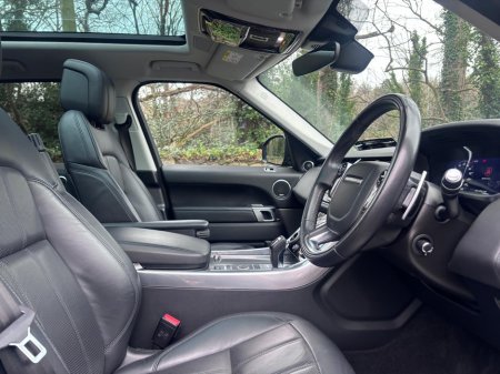 2020 Land Rover Range Rover Sport 2.0 P400E HSE DYNAMIC €43,950 thumbnail