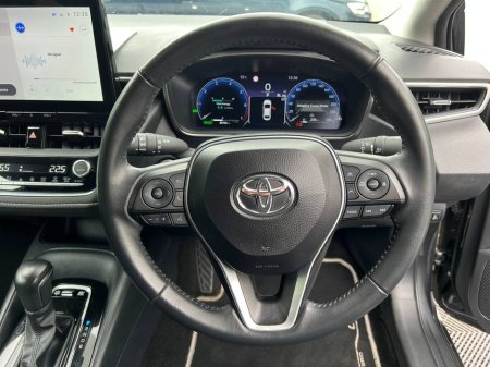 2023 Toyota Corolla - thumbnail 4