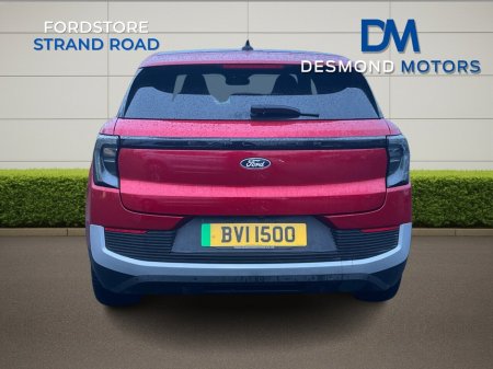 2025 Ford Explorer PREMIUM EV AWD €43,250 thumbnail