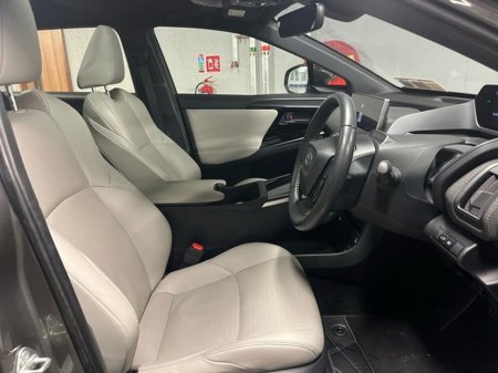 2022 Toyota bZ4X - thumbnail 11