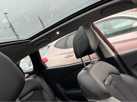 2017 Renault Kadjar Pan Roof €12,500 thumbnail