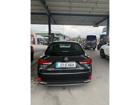 2017 Lexus IS 200 - view 4