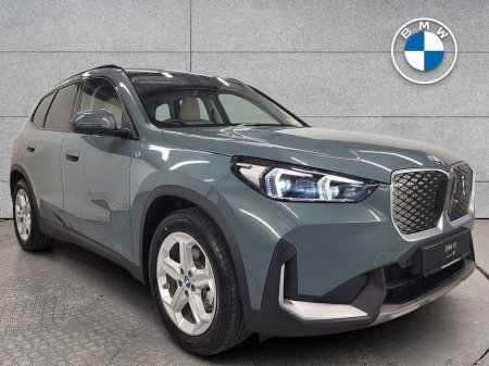 2025 BMW iX1 - thumbnail 1