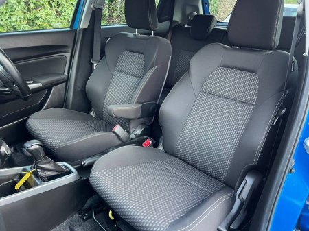 2021 Suzuki Swift - thumbnail 6