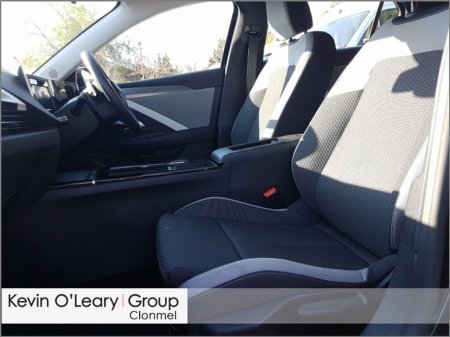 2024 Opel Astra SC 1.5 Turbo D 130PS 8 Speed Auto €29,995