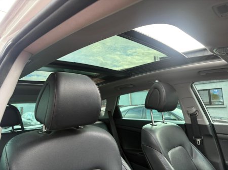 2017 Hyundai Tucson IX35 1.7 PREMIUM 5DR thumbnail