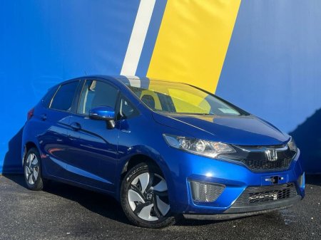 2016 Honda Fit F-PACKAGE 1.5 HYBRID // 2 YEAR NCT // MULTIMEDIA DISPLAY // DIGITAL CLIMATE CONTROL €11,750