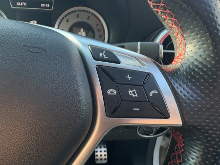 2015 Mercedes-Benz A Class - thumbnail 25