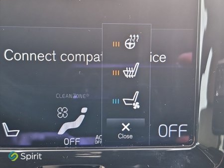 2021 Volvo XC60 - thumbnail 13