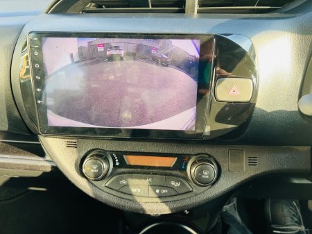 2019 Toyota Vitz - thumbnail 22