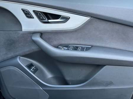 2025 Audi Q7 - thumbnail 14