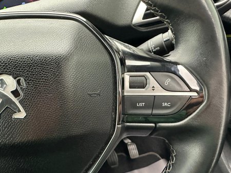 2019 Peugeot 5008 - thumbnail 22