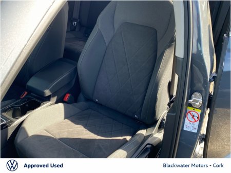 2023 Volkswagen Golf - thumbnail 24