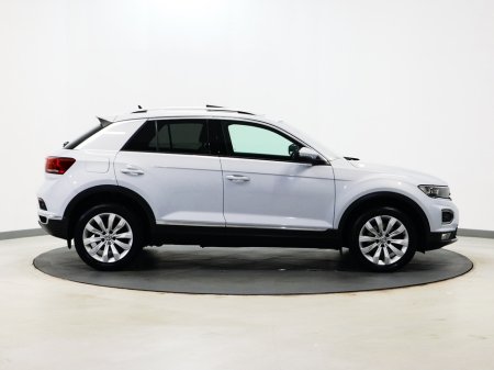 2019 Volkswagen T-Roc *80* SPORT 1.5 TSI MANUAL 6SPEED FWD 150HP 5 5DR €19,800 thumbnail