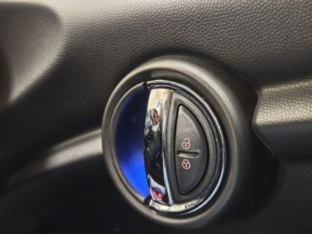 2017 MINI Cooper D - thumbnail 36