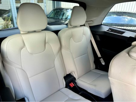 2019 Volvo XC90 - thumbnail 15