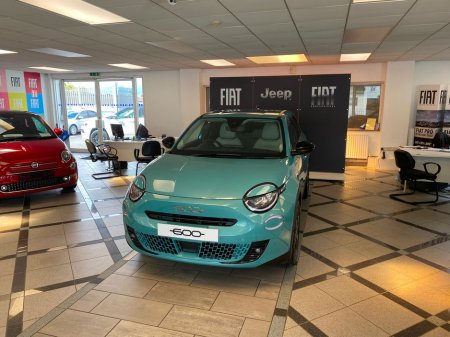 2026 Fiat 600  €28,995