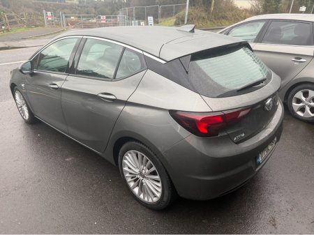 2017 Opel Astra - thumbnail 5