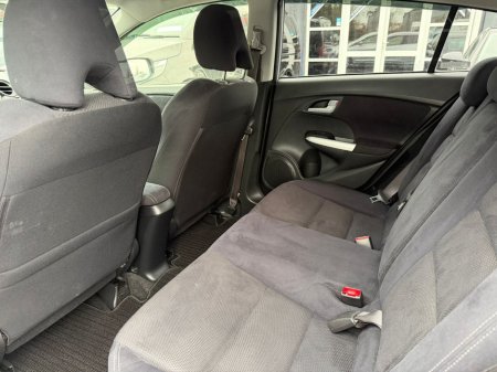 2013 Honda Insight - thumbnail 16