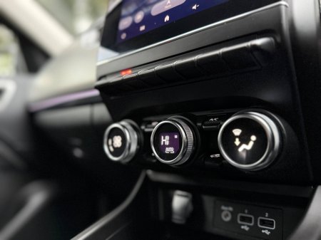 2022 Renault Arkana S EDITION TCE 140 AUTO MILD HYBRID €21,900 thumbnail