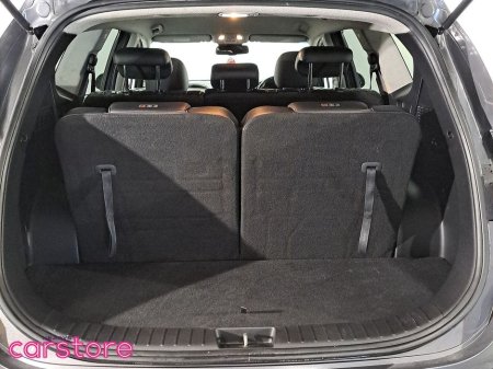 2019 Hyundai Santa Fe - thumbnail 19