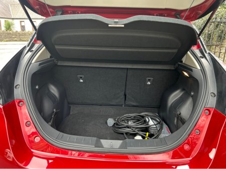 2019 Nissan Leaf - thumbnail 7