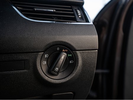 2018 Skoda Octavia - thumbnail 20