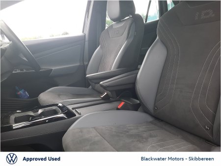 2023 Volkswagen ID.4 52KWH 148BHP PURE LIFE €26,995