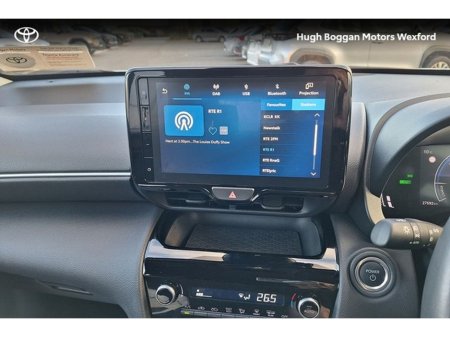 2025 Toyota Yaris Cross CROSS LUNA HYBRID €30,995 thumbnail