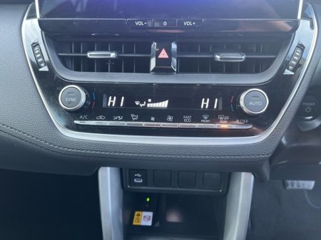 2025 Toyota Corolla Cross COROLLA CROSS 1.8 SPORT thumbnail