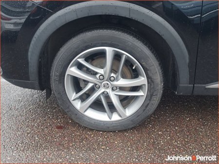 2023 MG HS Plug-in Hybrid EV 2WD Auto Exclusive €28,900 thumbnail