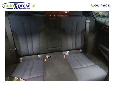 2019 BMW 5 Series - thumbnail 4