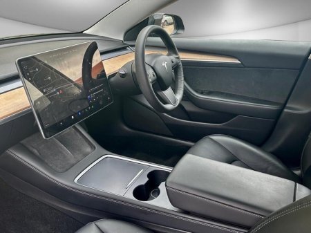 2022 Tesla Model 3 - thumbnail 7