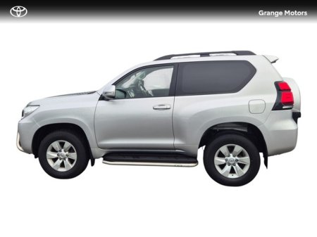 2022 Toyota Landcruiser SWB GX COMMERCIAL AUTO €42,235 thumbnail