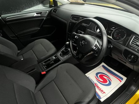 2018 Volkswagen Golf VW GOLF 1.2 , AUTO, FULLY LOADED WITH SPEC €17,900 thumbnail