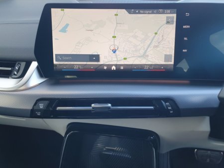 2026 BMW iX2 - thumbnail 8