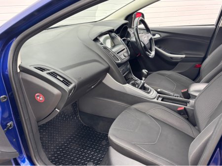 2017 Ford Focus ZETEC S/S 120PS 5DR 1.5 TDCI €10,950 thumbnail