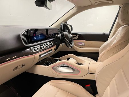 2024 Mercedes-Benz GLE Class 350de AMG 4Matic - 20 Inch Alloys - Reversing Camera - Panoramic Sunroof - Side Steps - Ambient Lighting - Sat Nav - Electric Heated Seats - Apple CarPlay/Android Auto - €98,950 or €99,900 with Supaga €98,950 thumbnail