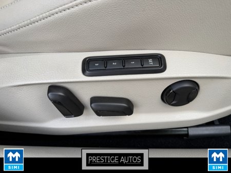 2019 Volkswagen Golf 1.4 HIGHLINE AUTO FULL CREAM LEATHER *CAR ID 00* €19,950 thumbnail