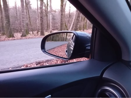 2022 Hyundai Kona - thumbnail 21