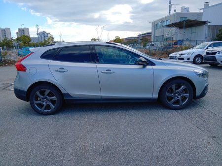 2016 Volvo V40 - thumbnail 3