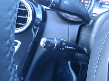 2018 Mercedes-Benz C Class Executive SE with full leather seats, 2.0 diesel saloon. €17,950 thumbnail