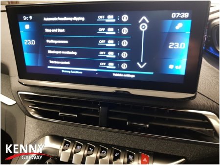 2023 Peugeot 3008 *Deposit taken* FL ALLURE 1.5 HDI 130 6.4 €32,990 thumbnail