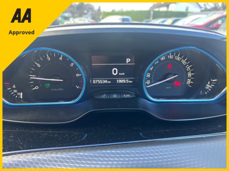 2019 Peugeot 2008 2019 PEUGEOT 2008 1.2 PETROL AUTO PAN ROOF €13,950 thumbnail