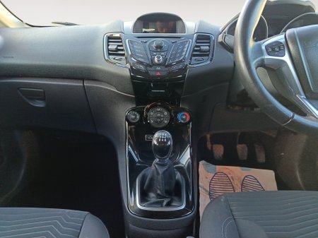 2013 Ford Fiesta - photo 12