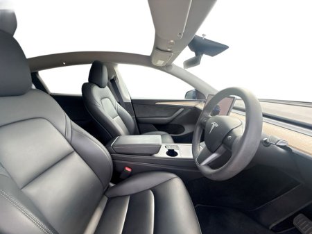 2023 Tesla Model Y - photo 18