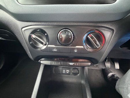 2020 Hyundai i20 - photo 25