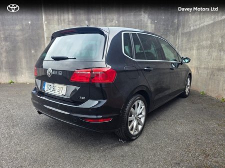 2017 Volkswagen Golf - photo 2