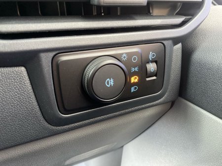 2026 Ford Transit Custom - photo 18